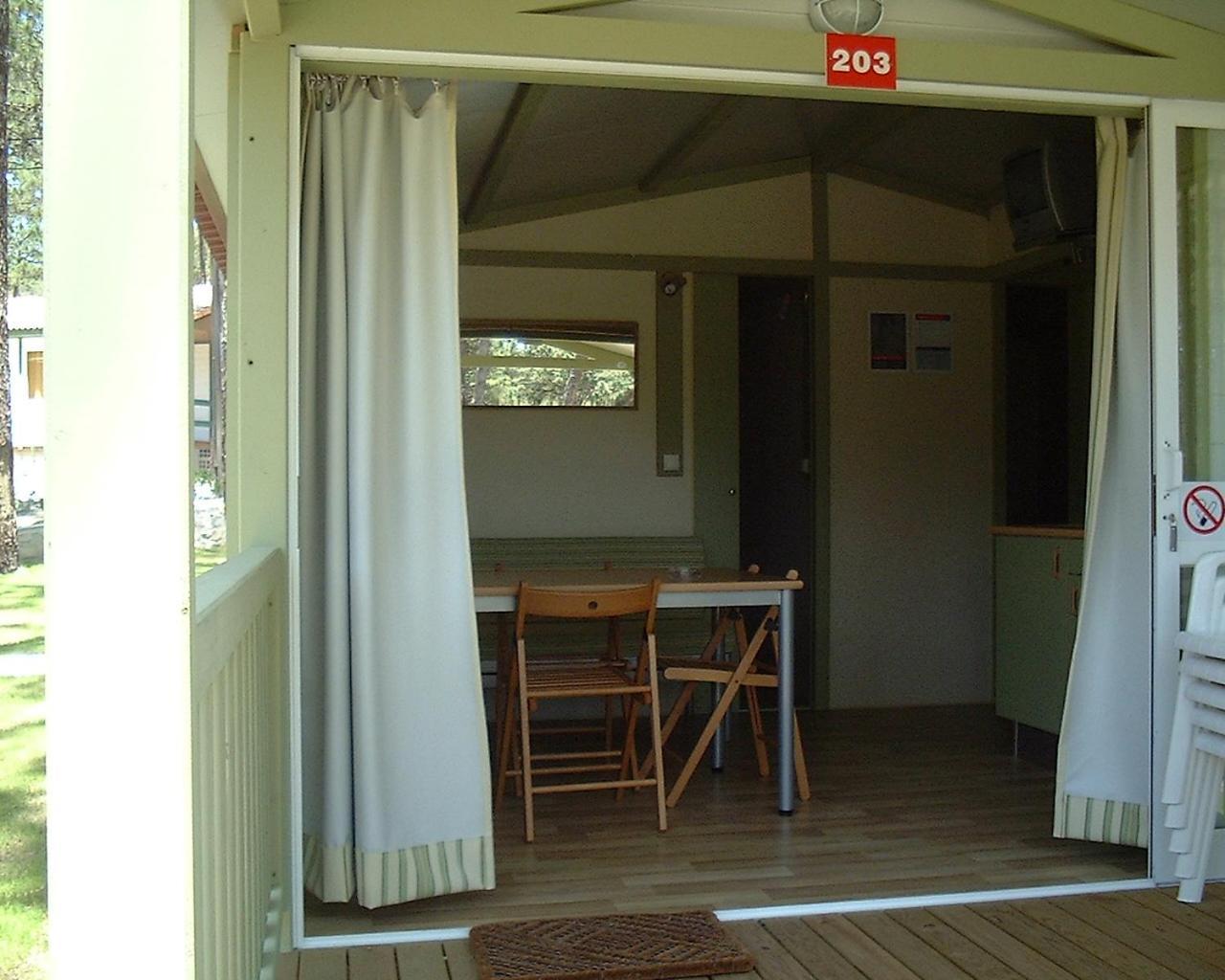 Hotel Parque De Campismo Orbitur Valado à Nazaré Extérieur photo
